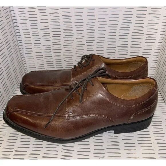 CLARKS Glenrise Over Leather Derby Oxford Walnut Brown Ortholite Mens size 10.5 - Picture 3 of 9